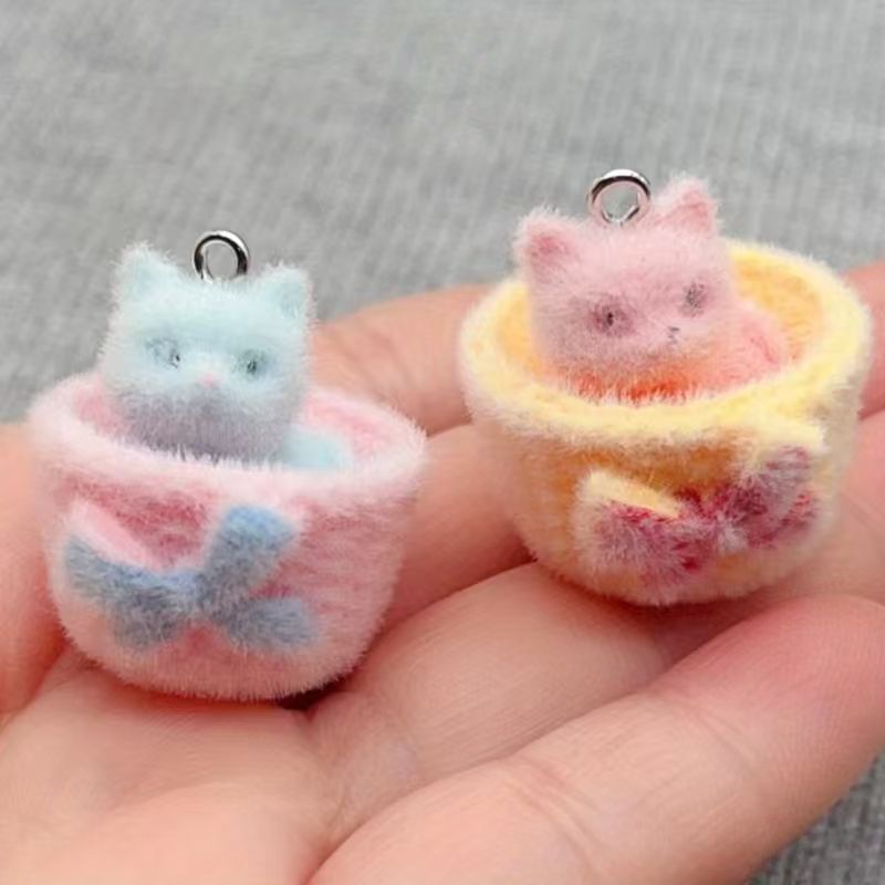 Jewelry Making Accessories - Pendentif chat en résine pelucheuse 3D,